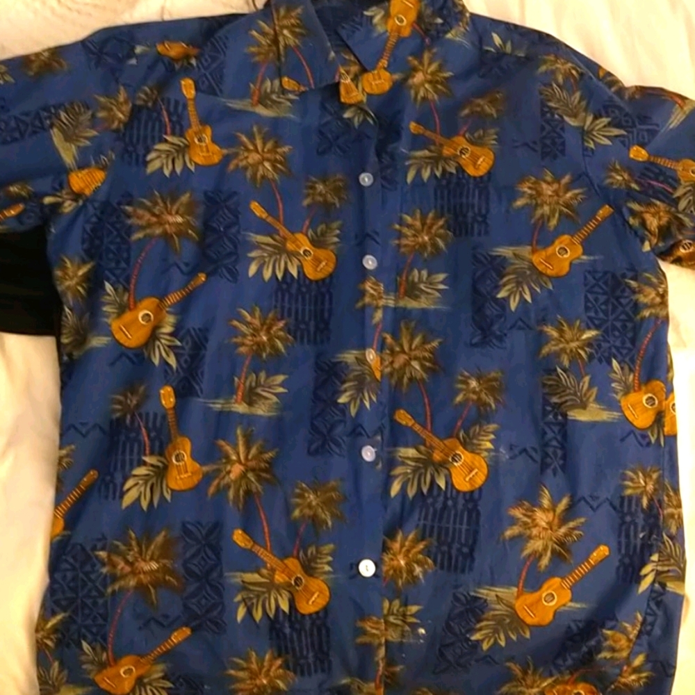 Hawaiian shirt